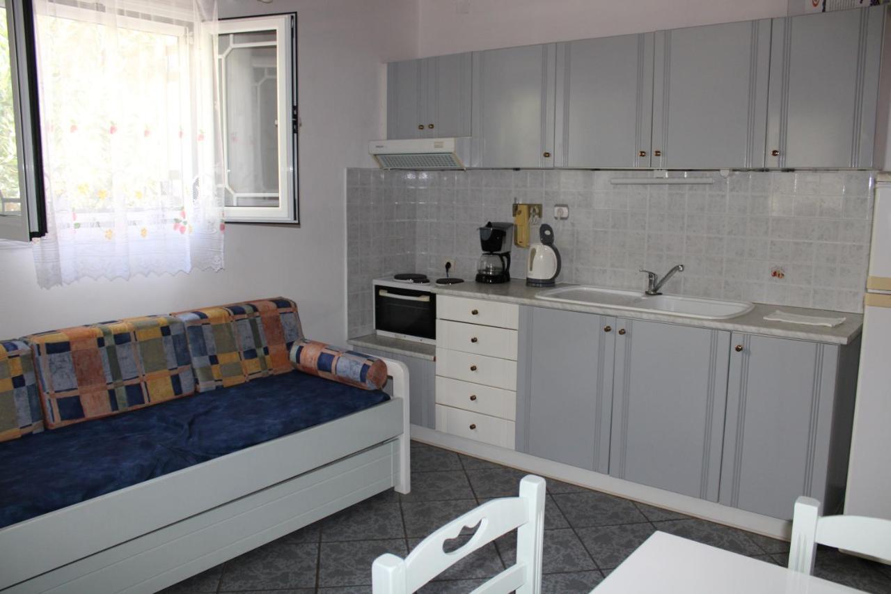 Anastasia Apartments Kampos Marathokampou Exteriér fotografie